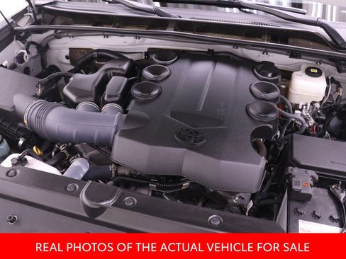 Certified 2024 Toyota 4Runner TRD Off-Road Premium image 17