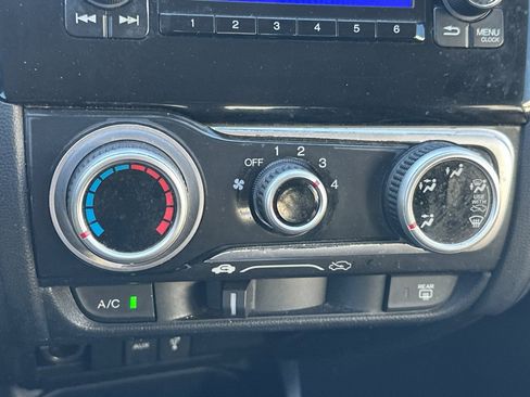 Used 2015 Honda Fit LX image 23