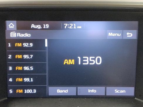 Used 2020 Kia Sorento S FWD image 25