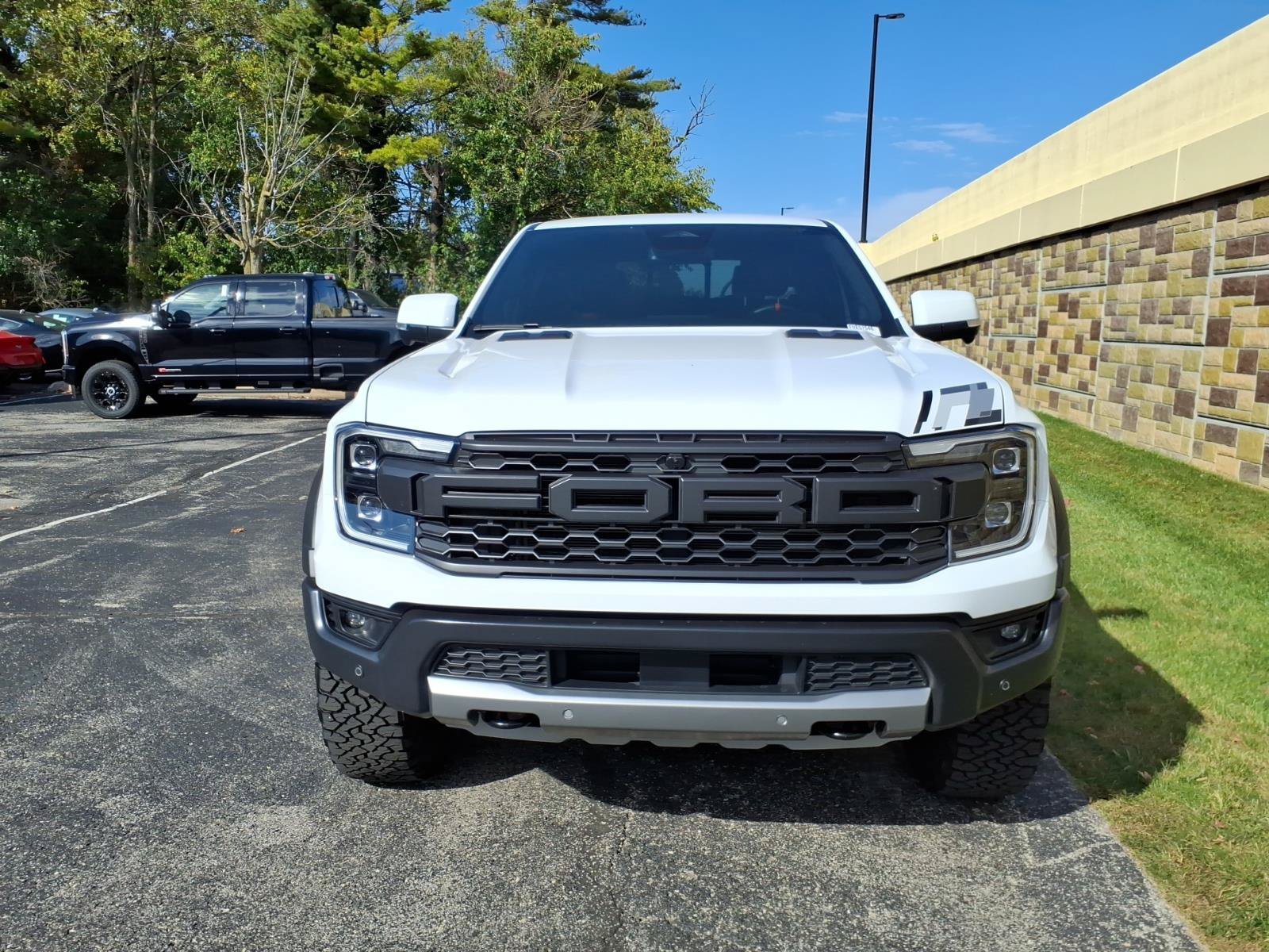 Used 2025 Ford Ranger Raptor AWD/4WD image 4