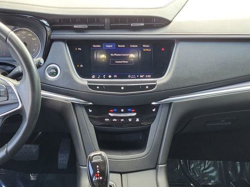 Used 2021 Cadillac XT5 Luxury image 20