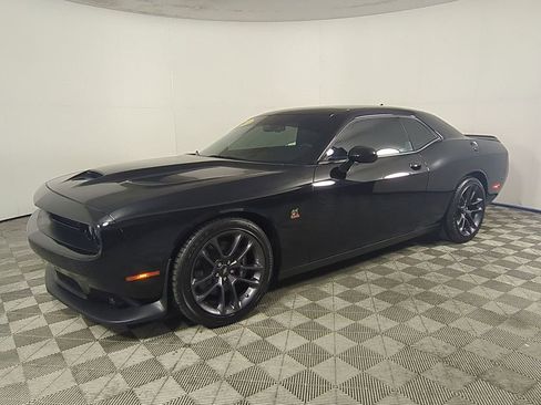 Used 2023 Dodge Challenger R/T Scat Pack w/ Plus Package image 9