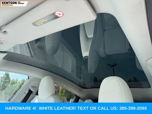 Used 2023 Tesla Model Y Long Range AWD/4WD image 23