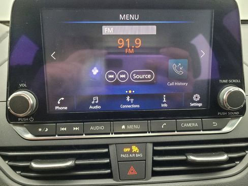 Used 2019 Nissan Altima 2.5 SV AWD/4WD image 25