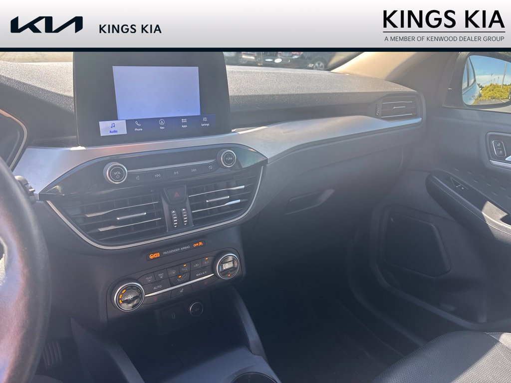 Used 2020 Ford Escape SEL FWD image 16