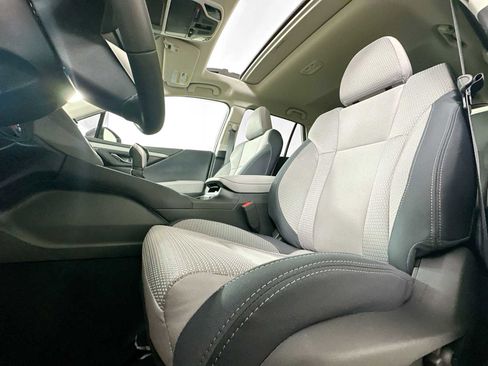 Certified 2025 Subaru Outback Premium w/ Popular Package #1A image 19