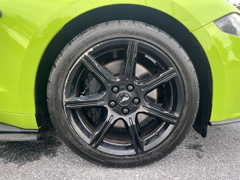 Used 2020 Ford Mustang GT w/ Black Accent Package RWD image 20