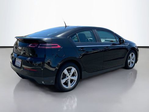 Used 2014 Chevrolet Volt FWD image 5