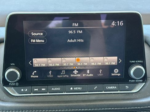 Used 2023 Nissan Rogue SV AWD/4WD image 29