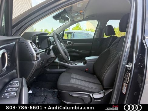 Used 2022 Kia Sorento LX FWD image 20