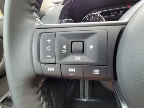 New 2025 Nissan Pathfinder SV image 30