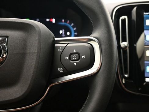 Used 2023 Volvo XC40 B5 Plus w/ Driver Assist Package image 24