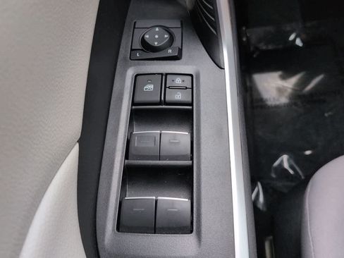 Used 2024 Toyota RAV4 XLE w/ Convenience Package FWD image 22