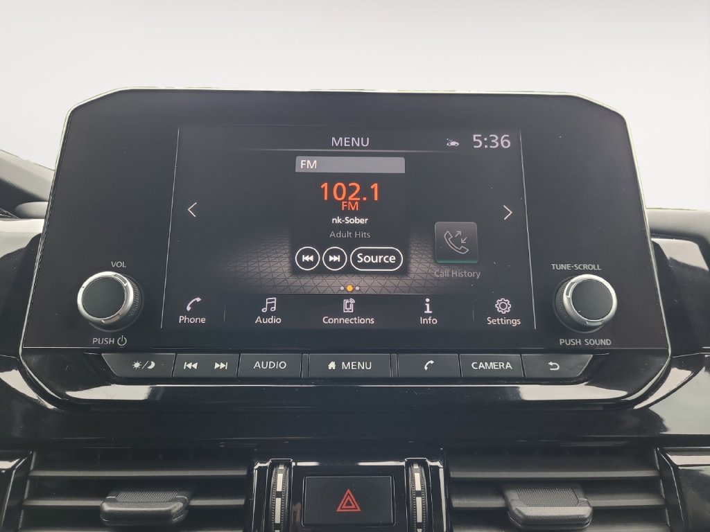 Used 2024 Nissan Pathfinder SV AWD/4WD image 19