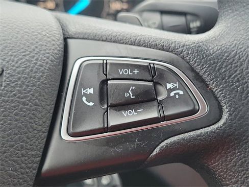 Used 2017 Ford Escape SE w/ Equipment Group 201A image 26