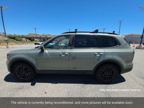 Used 2025 Kia Telluride SX X-Line AWD/4WD image 9