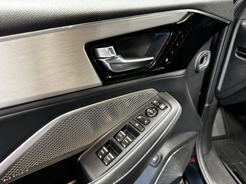 Used 2023 Acura MDX SH-AWD w/ Technology Package image 41