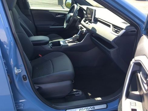 Certified 2024 Toyota RAV4 SE image 24