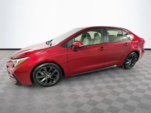 Certified 2023 Toyota Corolla SE FWD image 4