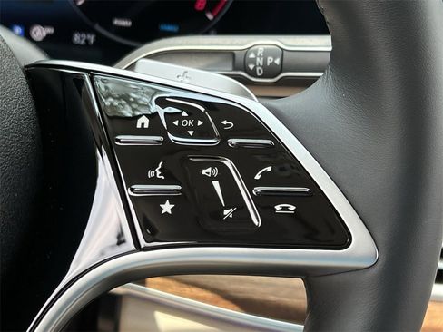 Certified 2025 Mercedes-Benz GLE 350 4MATIC image 28