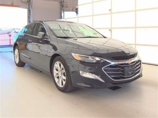 Used 2023 Chevrolet Malibu LT video 1