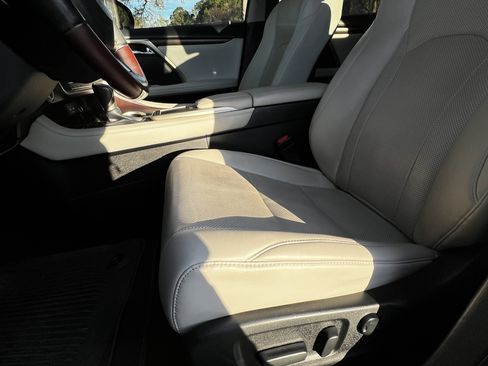 Used 2020 Lexus RX 350 350 w/ Premium Package image 17