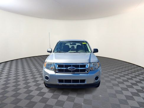 Used 2012 Ford Escape XLS FWD image 2