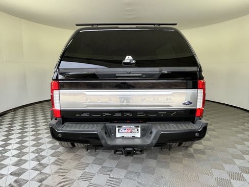 Used 2018 Ford F450 Platinum w/ Platinum Ultimate Package image 4