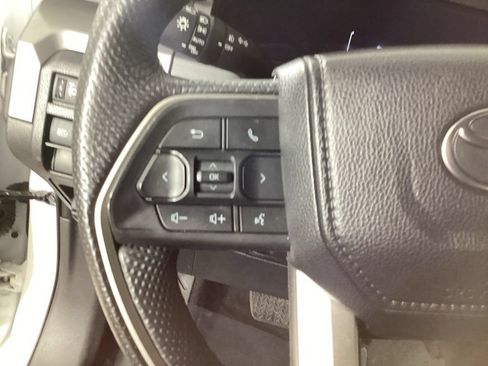 Used 2024 Toyota Tacoma TRD Off-Road AWD/4WD image 12