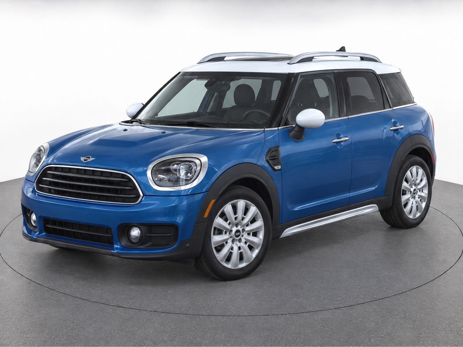 Used 2017 MINI Cooper Countryman FWD image 2