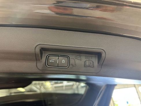 Used 2023 Ford Explorer XLT w/ Equipment Group 202A AWD/4WD image 30