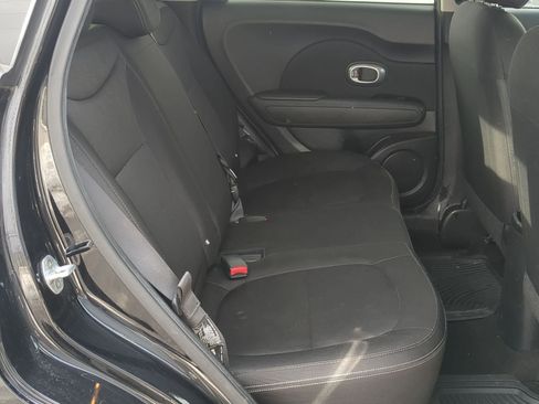 Used 2015 Kia Soul image 22