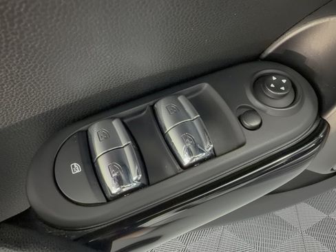 Used 2022 MINI Cooper S FWD image 15