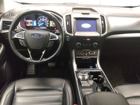 Used 2020 Ford Edge SEL image 22