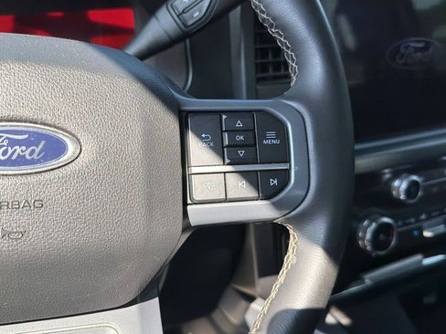 Used 2025 Ford F250 Lariat w/ Chrome Package AWD/4WD image 9