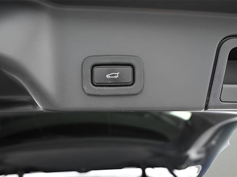 Used 2022 Land Rover Range Rover Evoque S AWD/4WD image 16