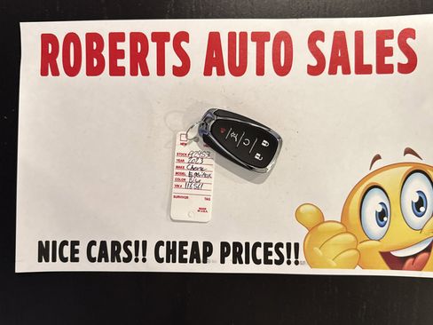 Used 2023 Chevrolet Equinox LT image 29