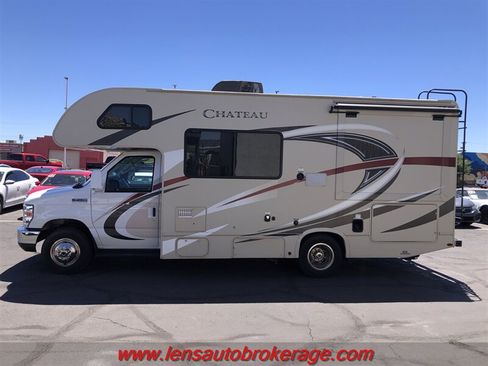 Used 2018 Ford E-350 and Econoline 350 Super Duty w/ Motorhome Prep Package RWD image 5