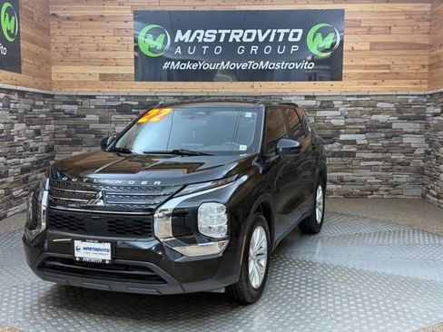 Used 2022 Mitsubishi Outlander ES AWD/4WD image 4