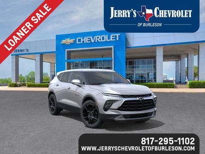 New 2025 Chevrolet Blazer LT w/ LPO, Black Grille Bar Package