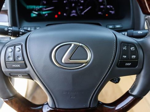 Used 2016 Lexus LS 460 L AWD/4WD image 37