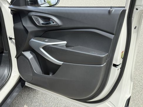 New 2026 Chevrolet Trax RS w/ Driver Confidence Package FWD image 20