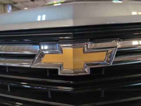 Used 2023 Chevrolet Equinox LT image 29