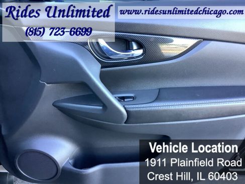 Used 2018 Nissan Rogue SL w/ Premium Package AWD/4WD image 35