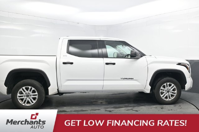 Used 2023 Toyota Tundra SR5 AWD/4WD image 9