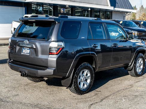 Used 2021 Toyota 4Runner SR5 Premium w/ Moonroof Package image 15