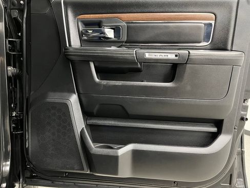 Used 2018 RAM 2500 Laramie w/ Sport Appearance Group AWD/4WD image 55