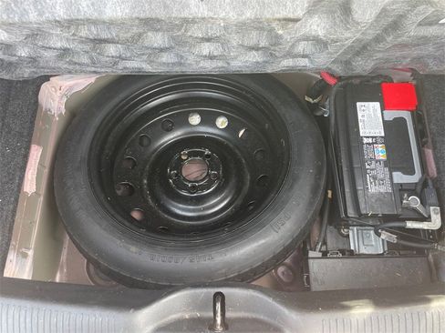 Used 2018 Dodge Charger GT image 48