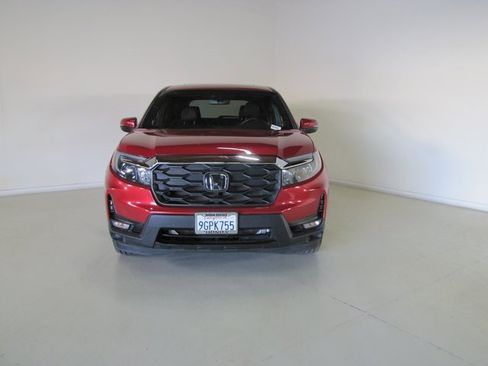 Certified 2023 Honda Passport EX-L image 2