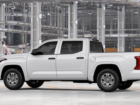 New 2026 Toyota Tundra SR image 5